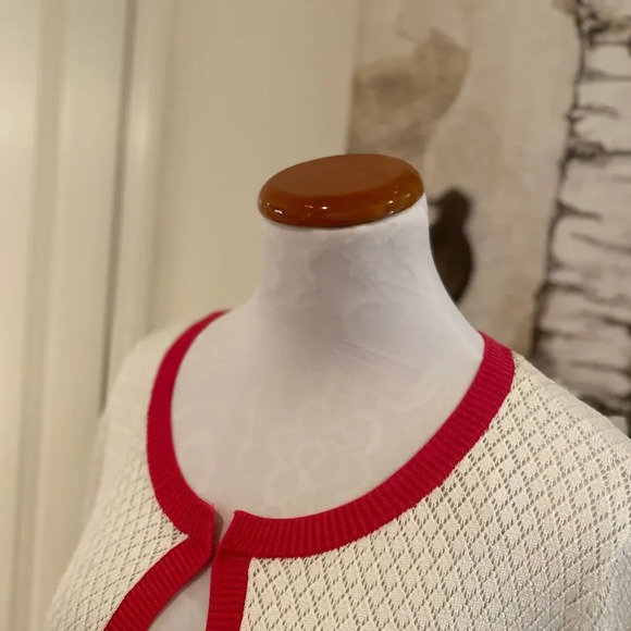 Cabana Cay Open-Knit Ombré Scalloped Cardi… - Picture 5 of 10